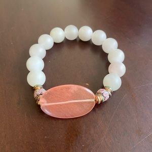 Rose quartz beaded bracelet